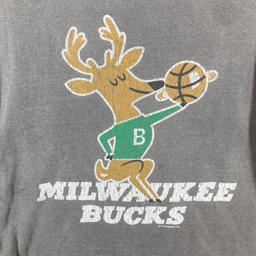 Vtg 90s Hardwood Classics Milwaukee Bucks Basketball‎ Sweater Bango Logo T-Shirt